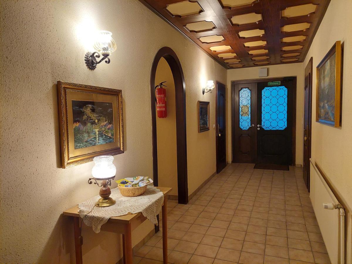 Pension Welserhof Wilfersdorf  Екстериор снимка