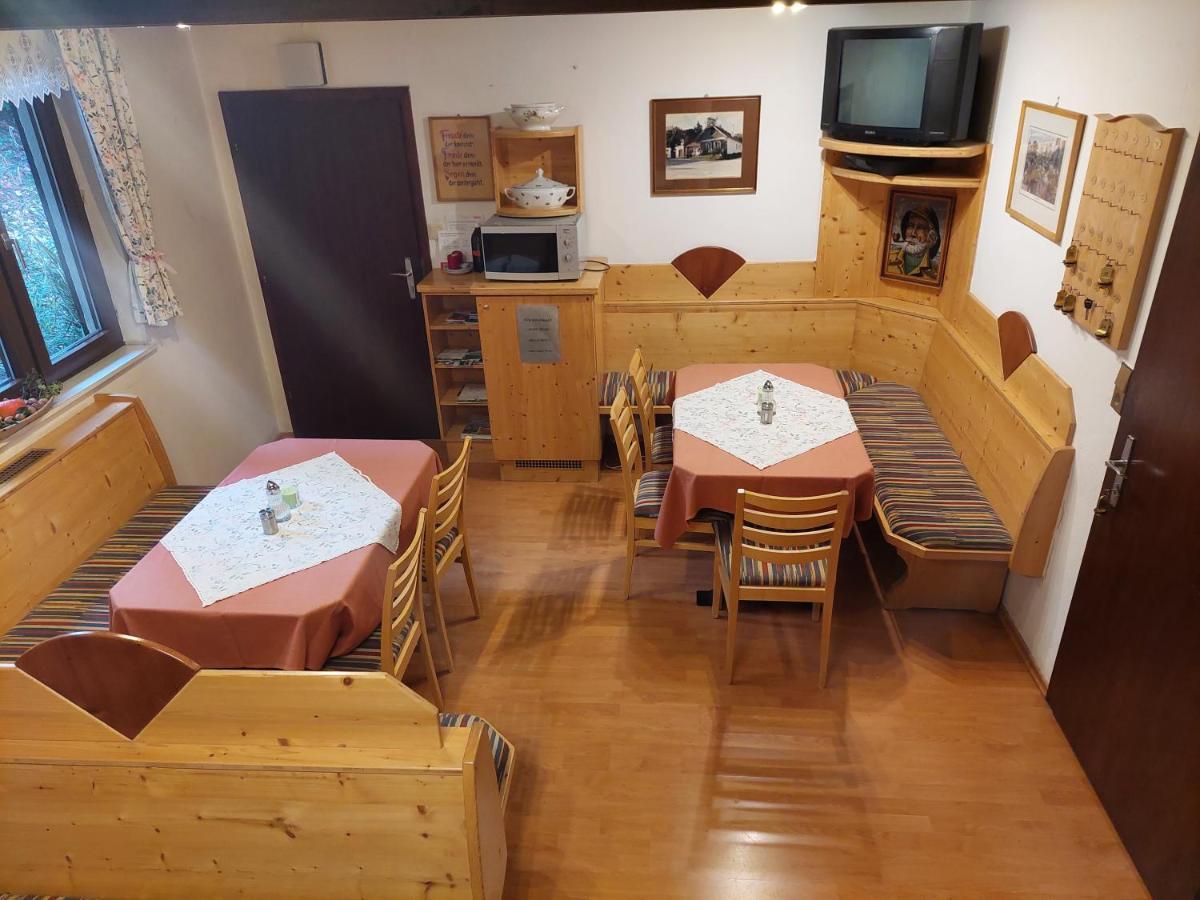Pension Welserhof Wilfersdorf  Екстериор снимка