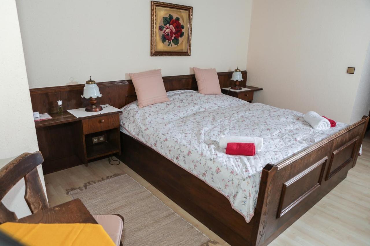 Pension Welserhof Wilfersdorf  Екстериор снимка