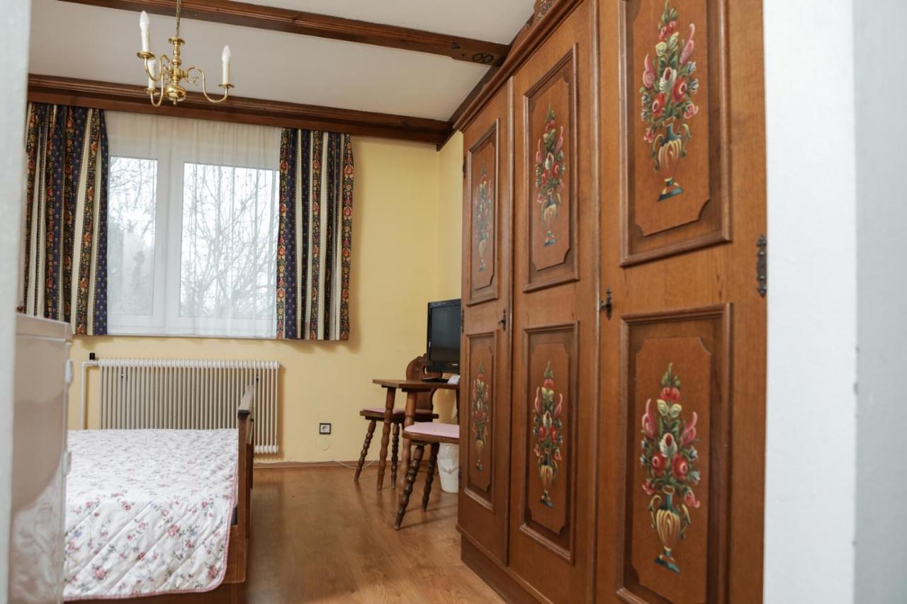 Pension Welserhof Wilfersdorf  Екстериор снимка
